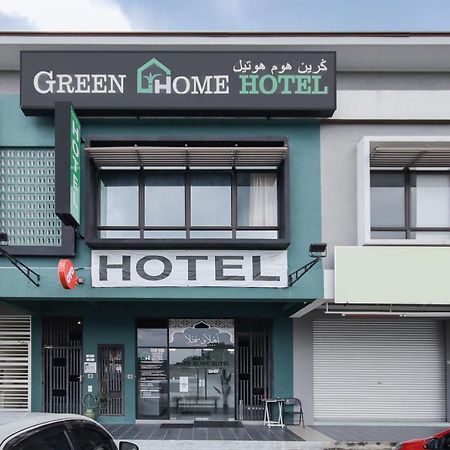 ספאנג Oyo 90399 Green Home Hotel Syariah מראה חיצוני תמונה