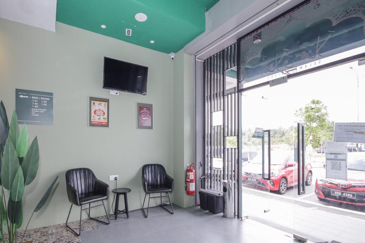 ספאנג Oyo 90399 Green Home Hotel Syariah מראה חיצוני תמונה