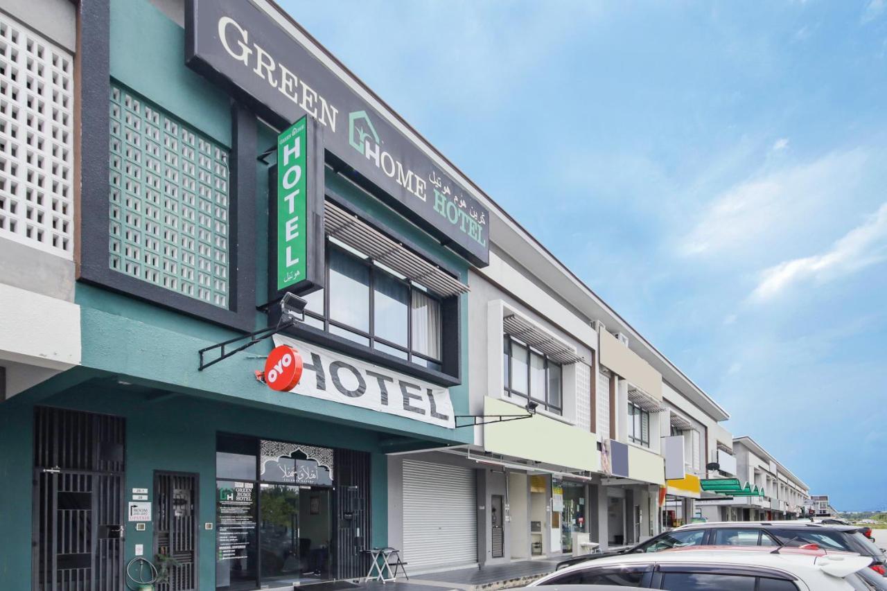 ספאנג Oyo 90399 Green Home Hotel Syariah מראה חיצוני תמונה